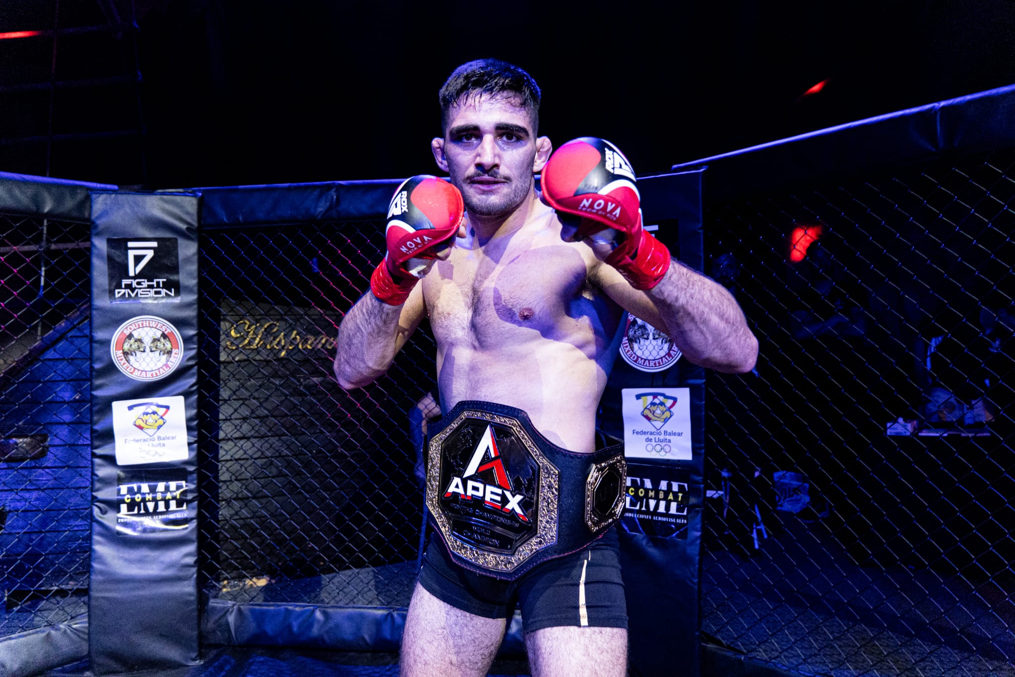 Dani Martins, Super Lightweight Champion